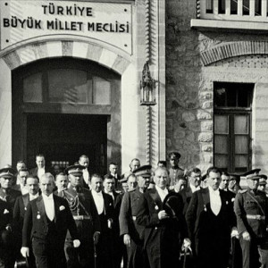 Türkün Cumhuriyetle İmtihanı 
